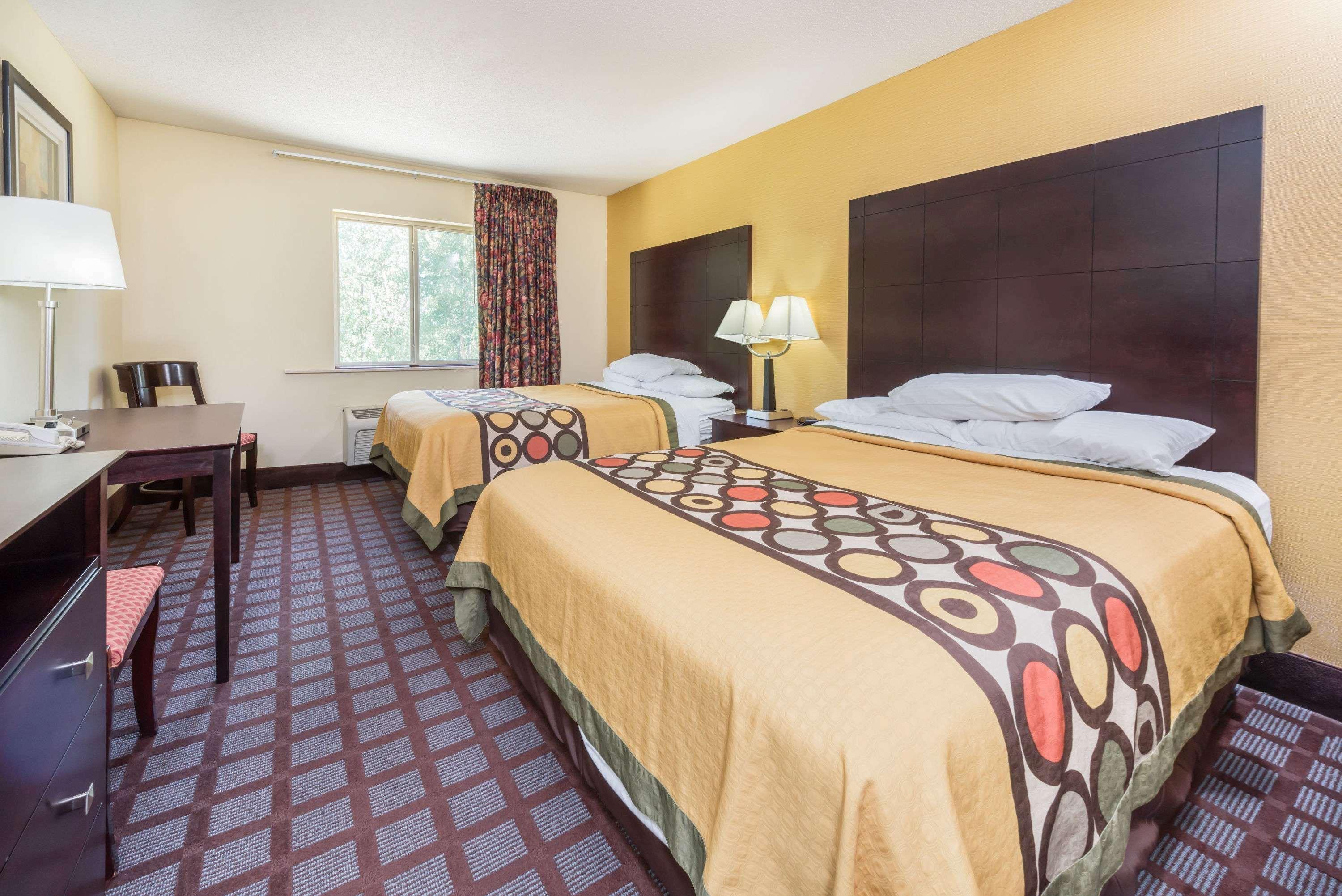 Super 8 By Wyndham Bloomington University Area Εξωτερικό φωτογραφία