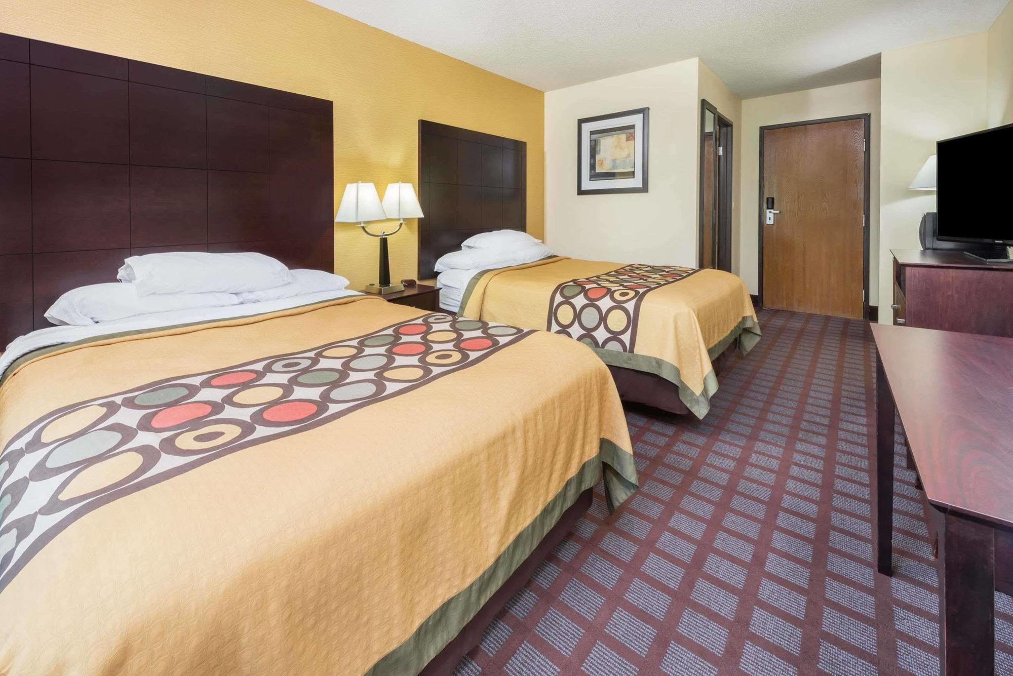 Super 8 By Wyndham Bloomington University Area Εξωτερικό φωτογραφία